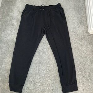 Apana Jogger pants XL